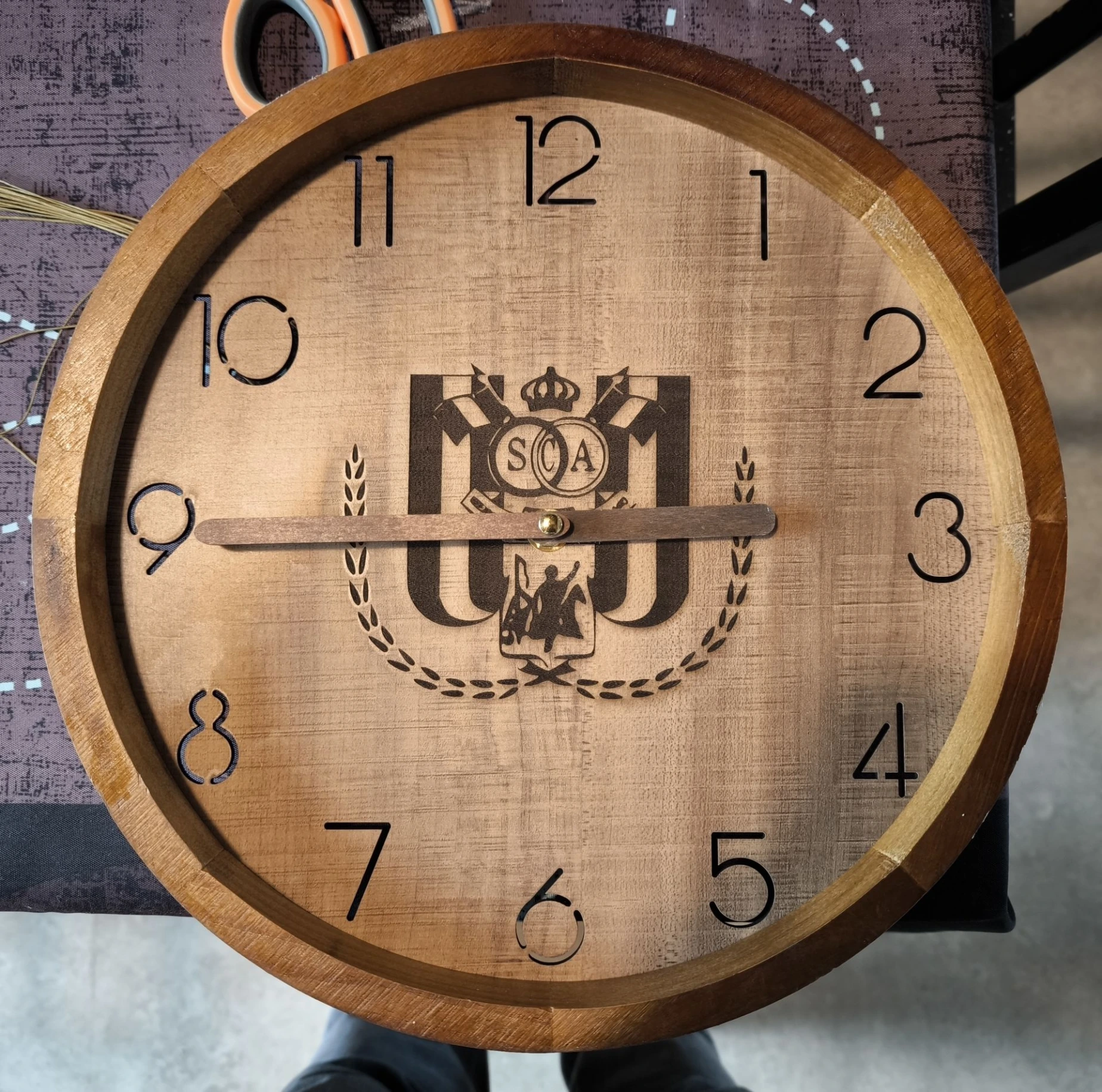 horloge bois personaliser 