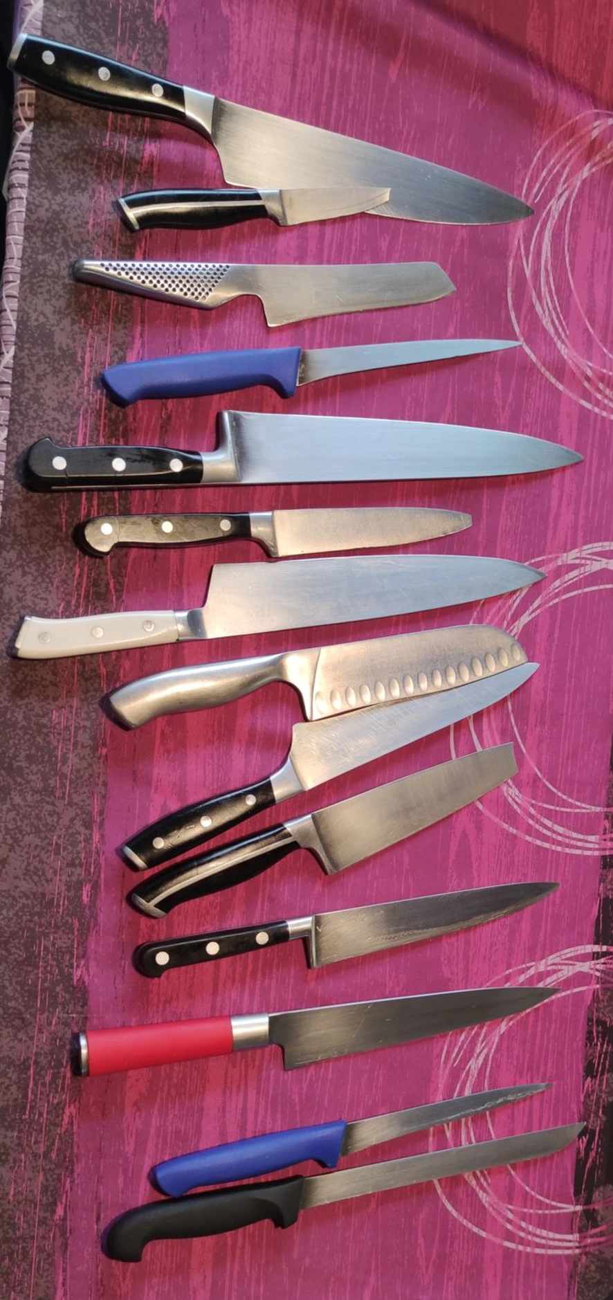 série de couteau de cuisine avant affutage